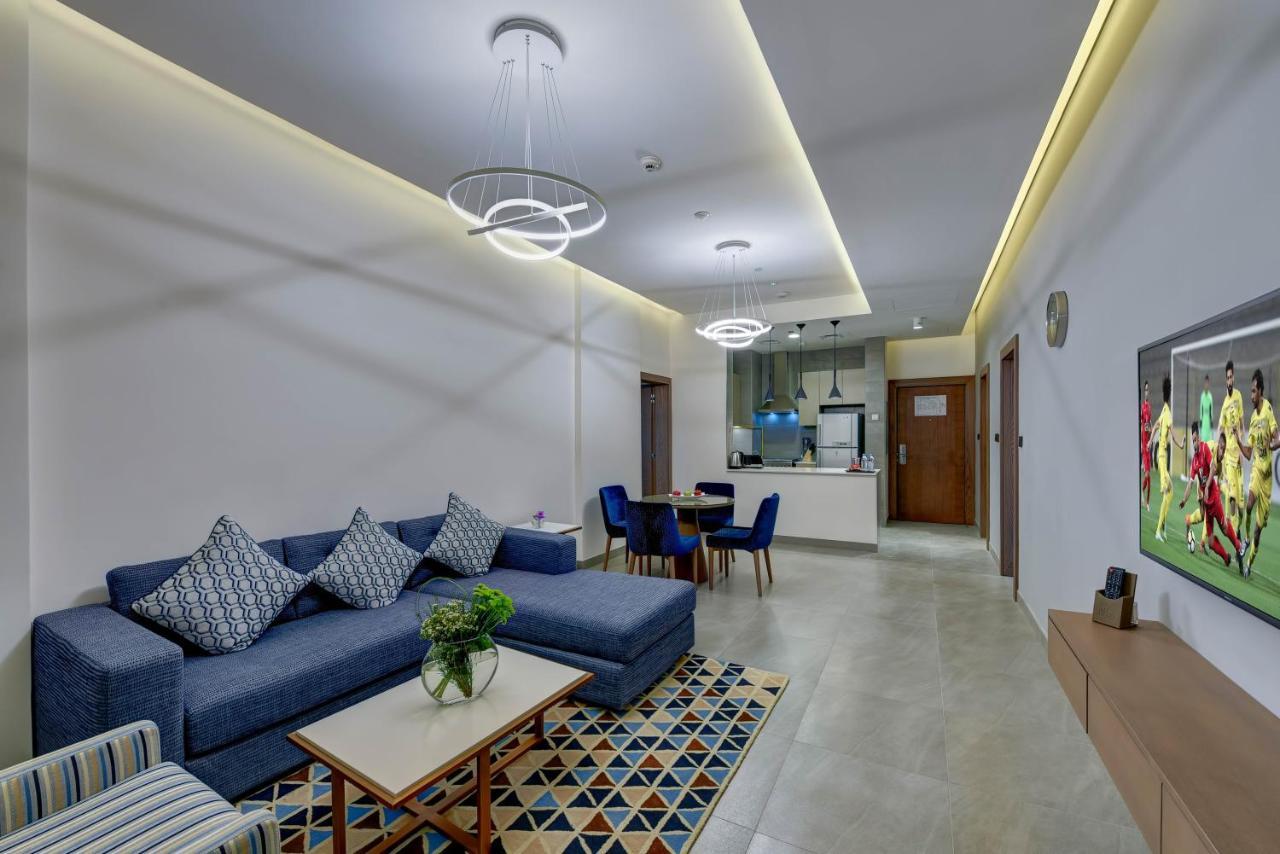Abar Hotel Apartments Dip-1 Dubai Bagian luar foto