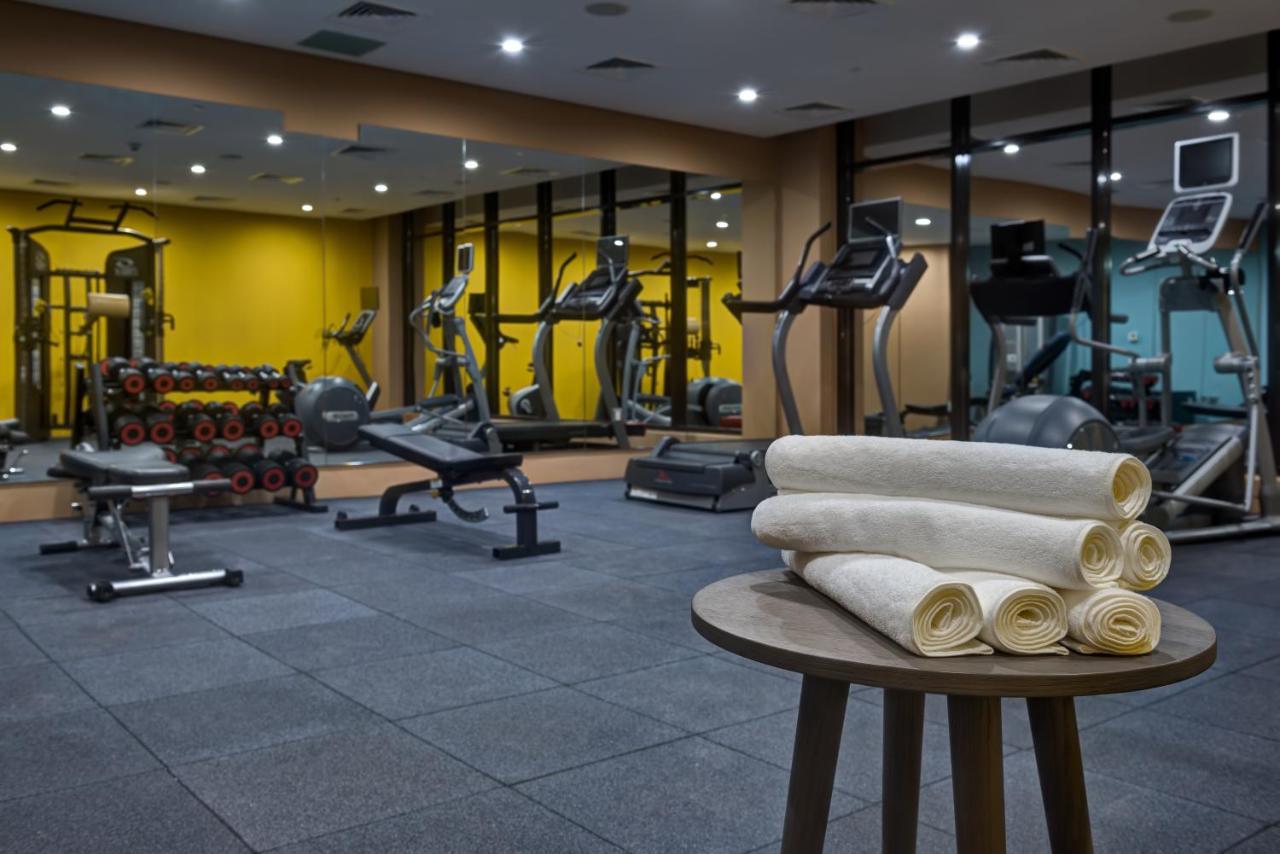 Abar Hotel Apartments Dip-1 Dubai Bagian luar foto